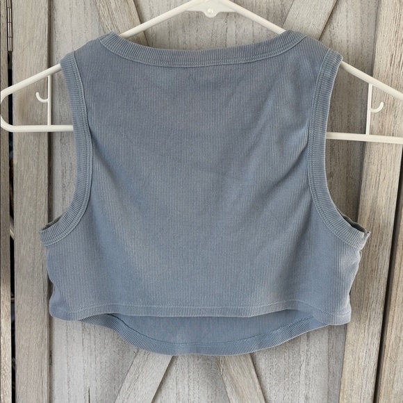 Blue and Gray Crop Tops - Picture 5 of 11